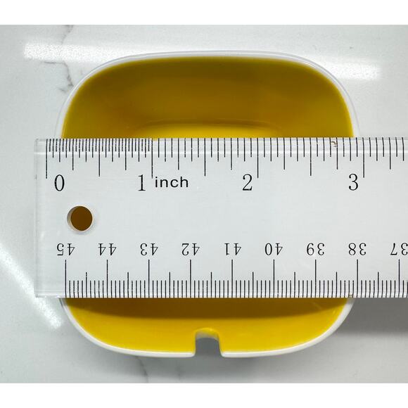 SET OF FOUR: Yellow and Red Ceramic/porcelain Condiment Dishes with Spoon Notch - Picture 2 of 5